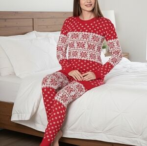 Pijamania Christmas Pajama Set 2 Piece Snowflake Knit Sweater Leggings Red White